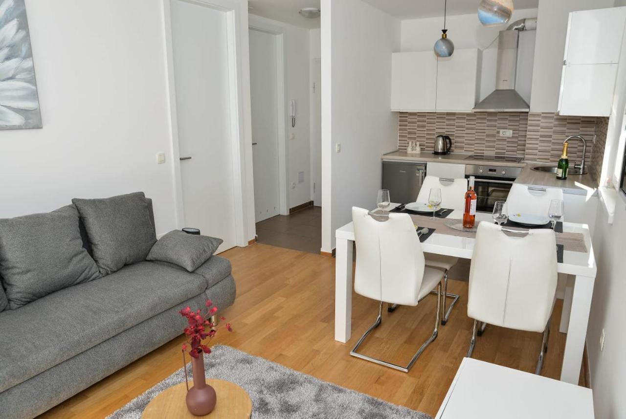Apartment Leon Sa Privatnim Parkingom Zadar Exteriér fotografie